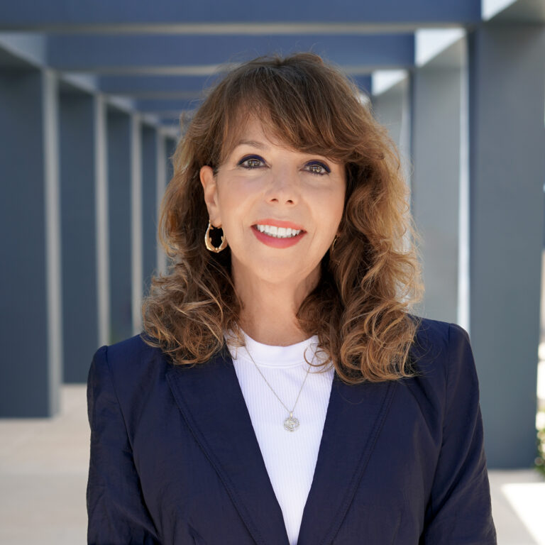 Headshot of Stephanie Parker